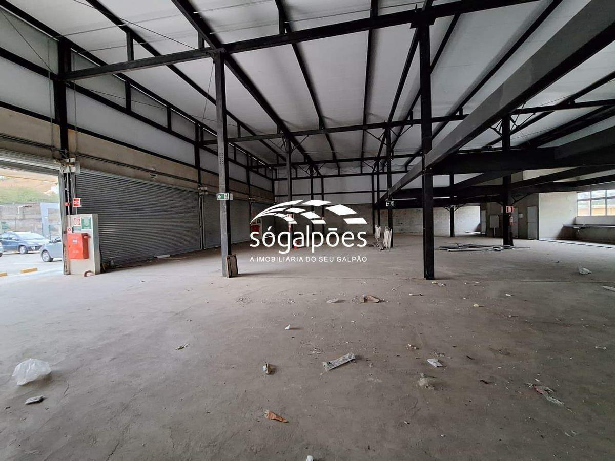 Loja, Centro (justinópolis), 45 Vagas