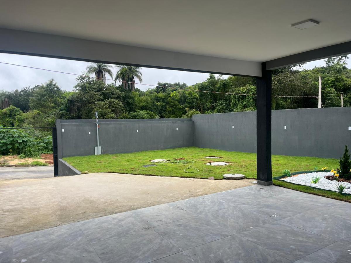 Casa, Floresta Encantada, 3 Quartos, 5 Vagas, 1 Suíte