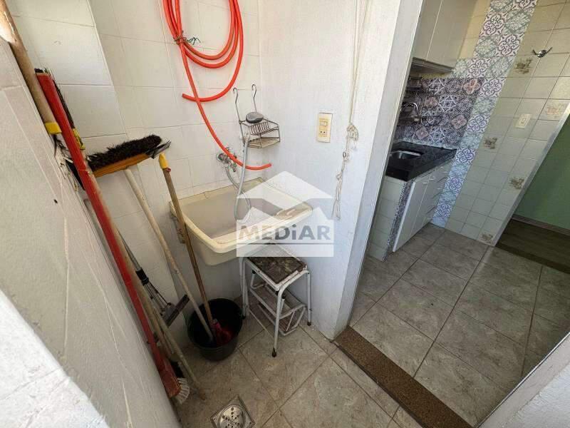 Apartamento, Sagrada Família, 2 Quartos, 1 Vaga