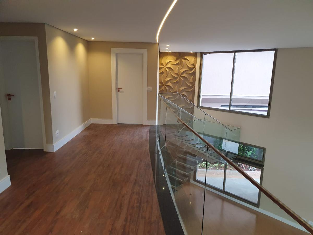 Casa, Alphaville - Lagoa dos Ingleses, 5 Quartos, 4 Vagas, 1 Suíte