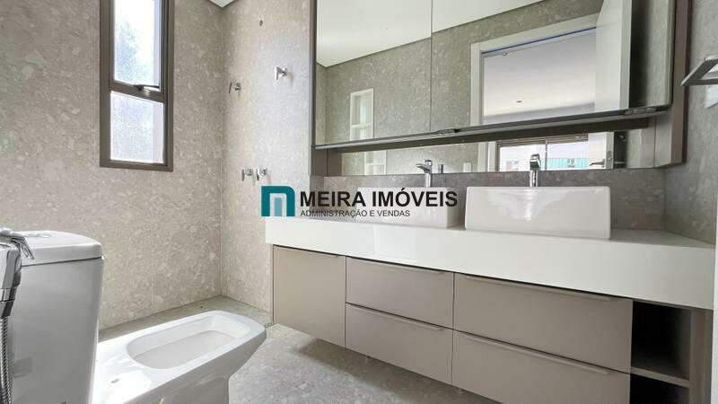 Apartamento, Cruzeiro, 4 Quartos, 3 Vagas, 2 Suítes