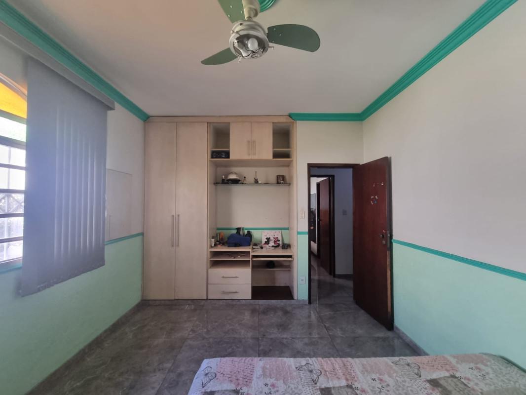 Casa, Jardim Riacho das Pedras, 3 Quartos, 8 Vagas, 2 Suítes