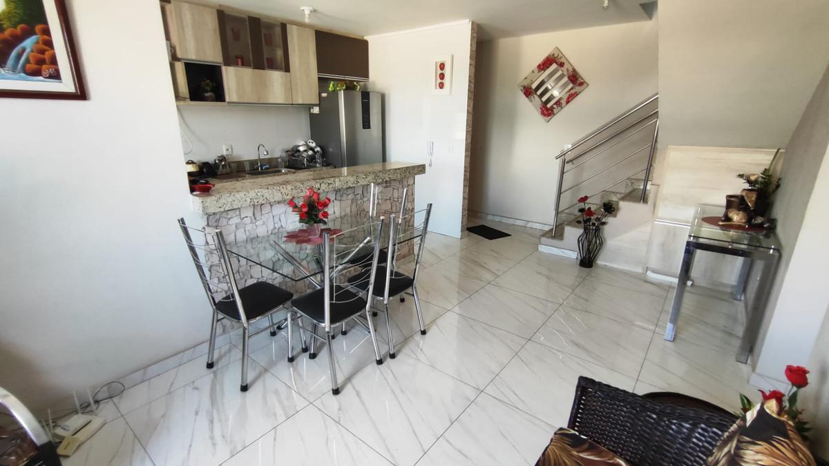 Cobertura, Arvoredo, 3 Quartos, 2 Vagas, 1 Suíte