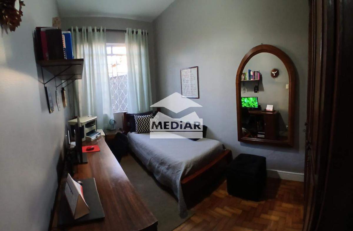 Casa, Sagrada Família, 4 Quartos, 1 Vaga