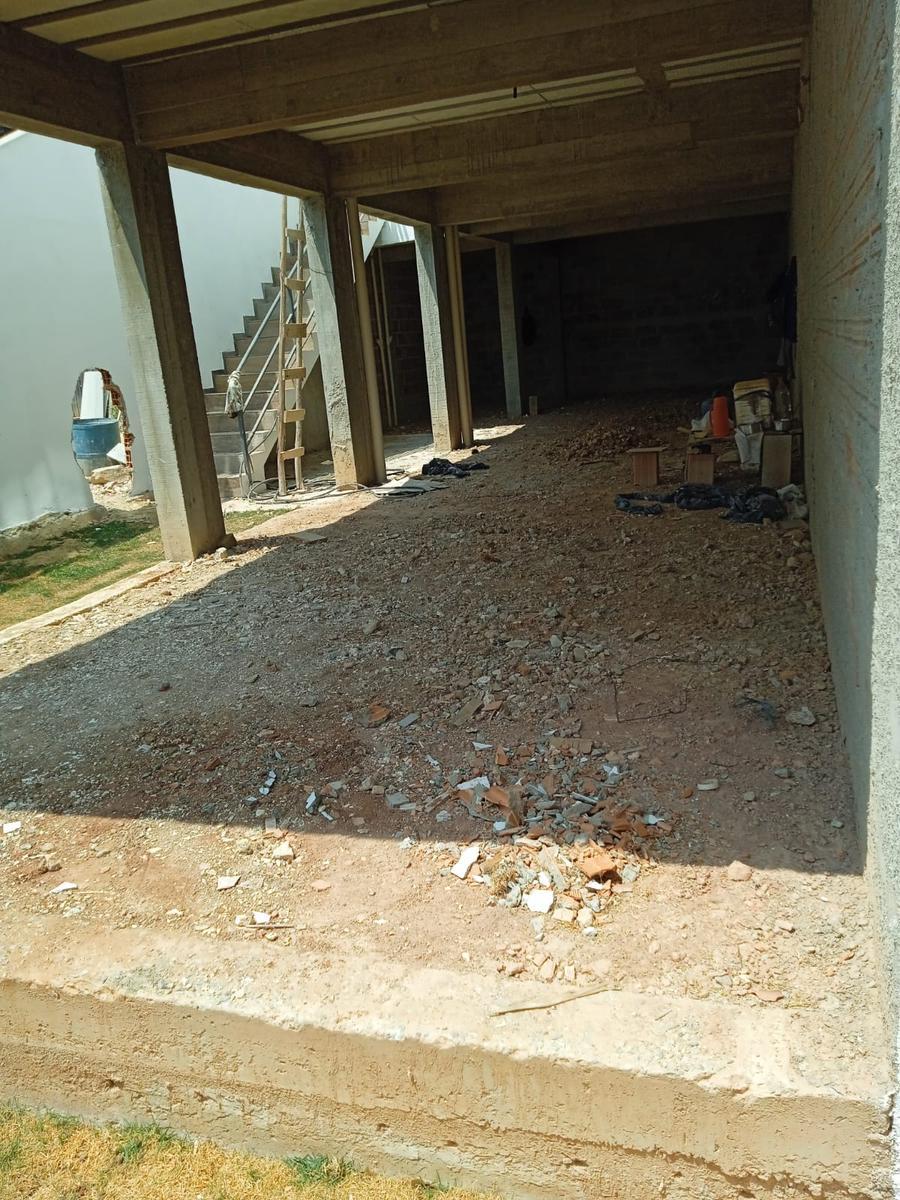 Casa, Itacolomi, 3 Quartos, 2 Vagas, 1 Suíte