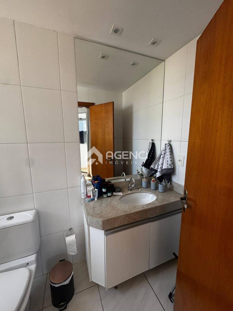Apartamento, Castelo, 3 Quartos, 0 Vaga, 1 Suíte