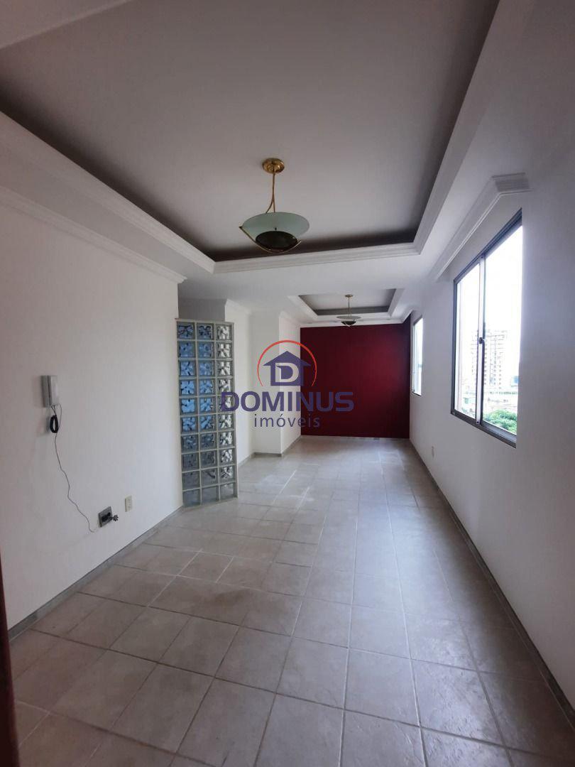 Apartamento, Floresta, 2 Quartos, 1 Vaga