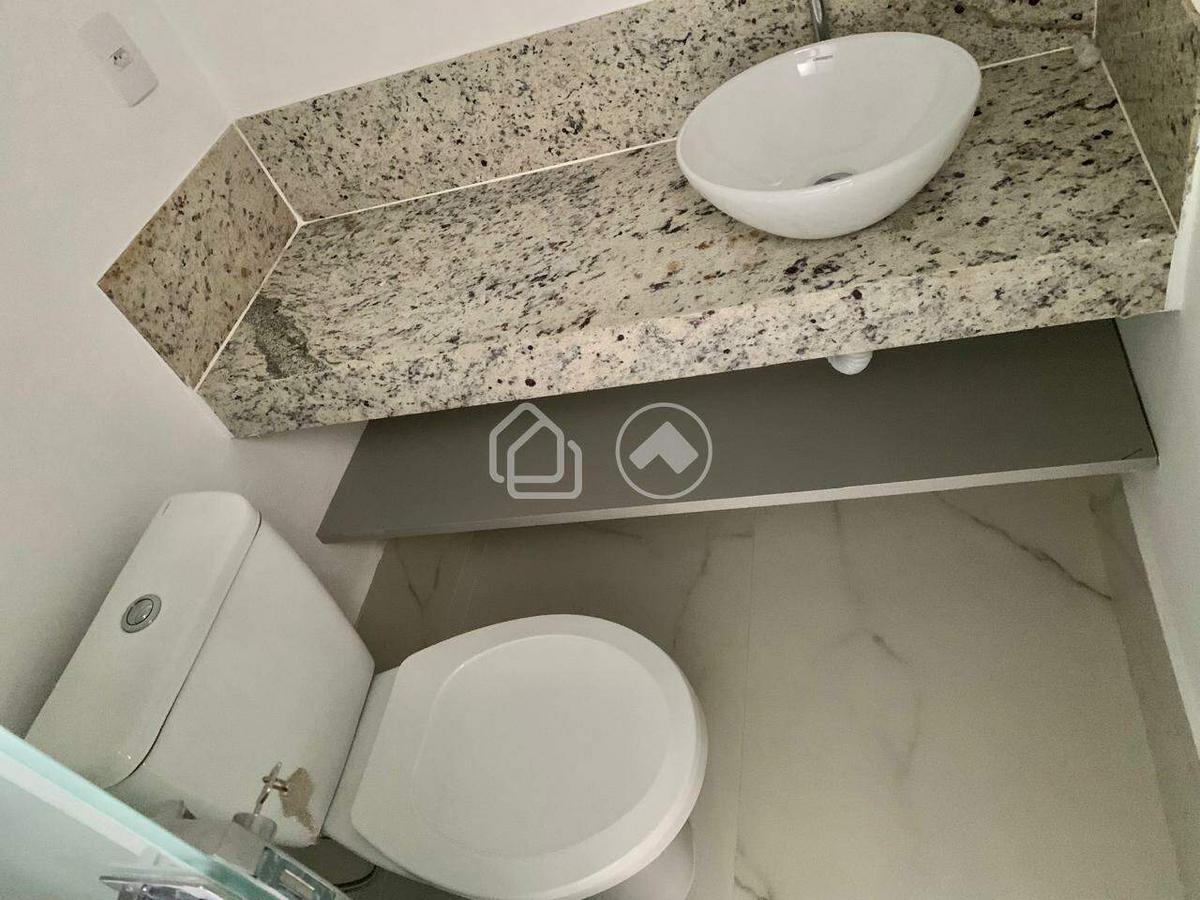 Apartamento, Estoril, 1 Quarto, 1 Vaga, 1 Suíte