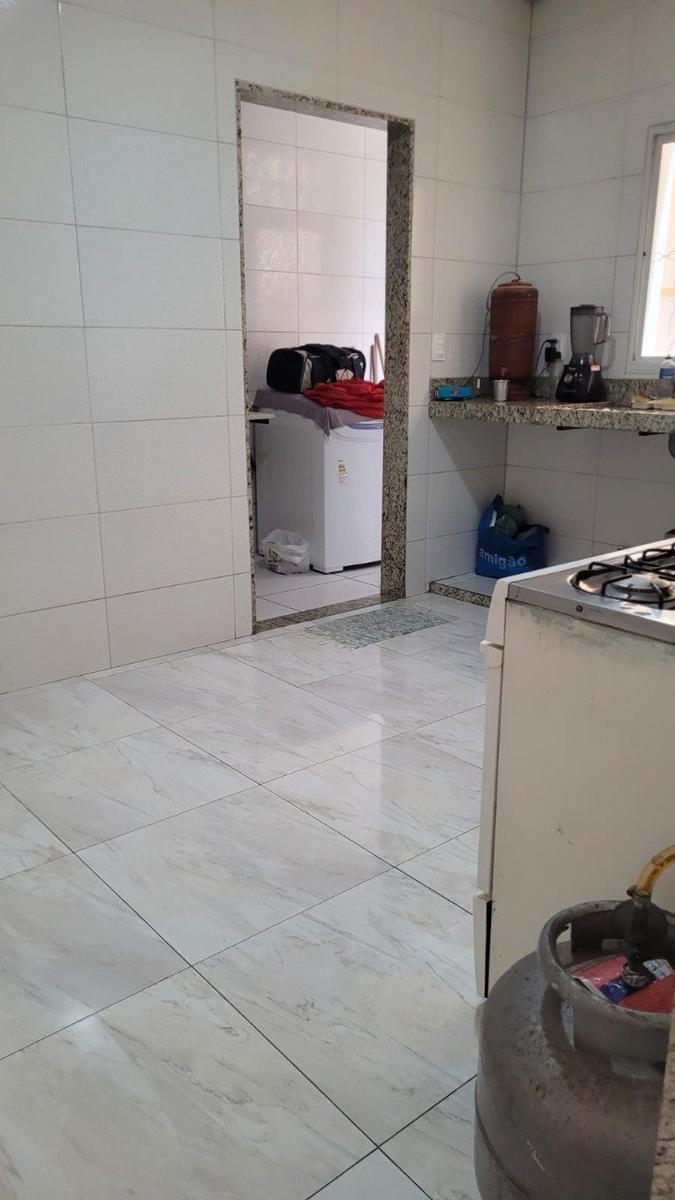 Casa, Piratininga (venda Nova), 2 Quartos, 2 Vagas, 1 Suíte