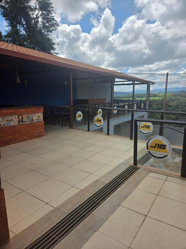Fazenda, Bandeirinhas, 2 Quartos, 6 Vagas, 1 Suíte