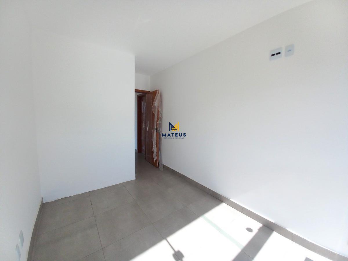 Apartamento, Cachoeirinha, 2 Quartos, 2 Vagas, 1 Suíte