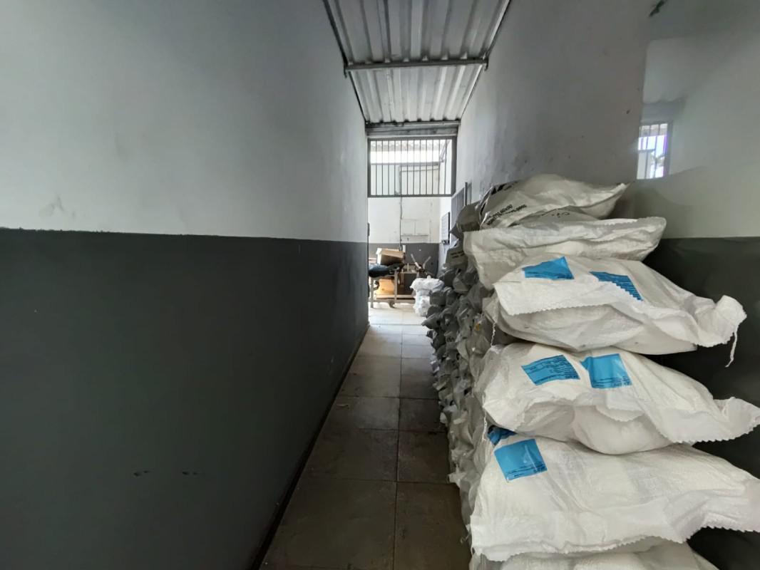 Galpão, Alto dos Pinheiros, 0 Quarto, 0 Vaga