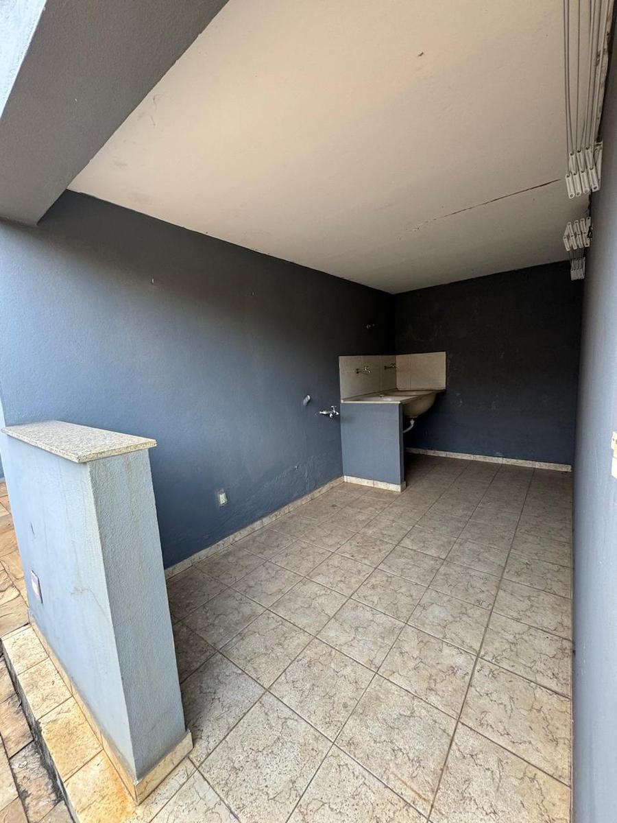 Casa, Santa Mônica, 4 Quartos, 6 Vagas, 2 Suítes