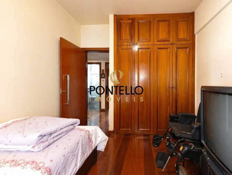 Apartamento, Funcionários, 4 Quartos, 2 Vagas, 1 Suíte