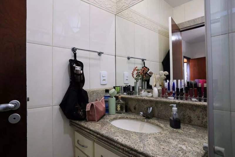 Apartamento, Santo Antônio, 5 Quartos, 2 Vagas, 2 Suítes