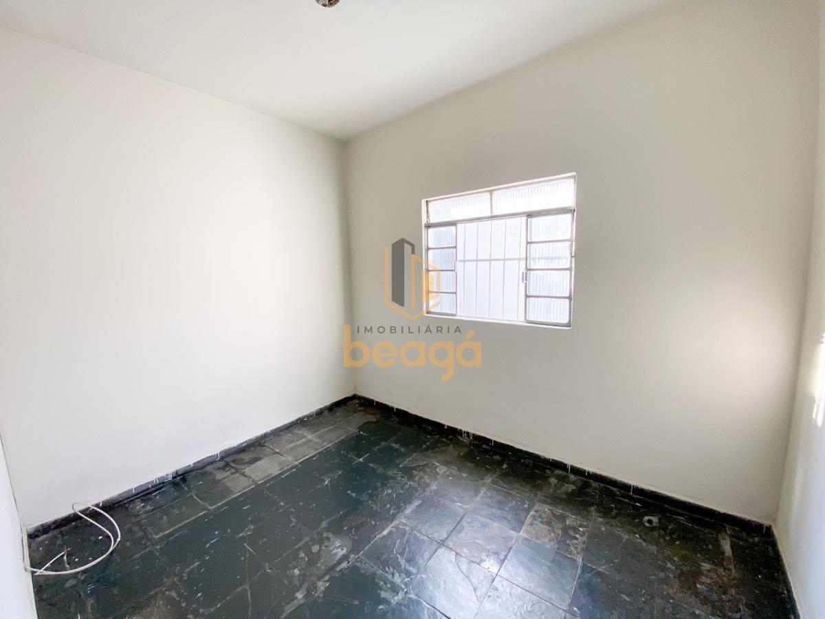 Casa Comercial, Serrano, 1 Quarto, 0 Vaga