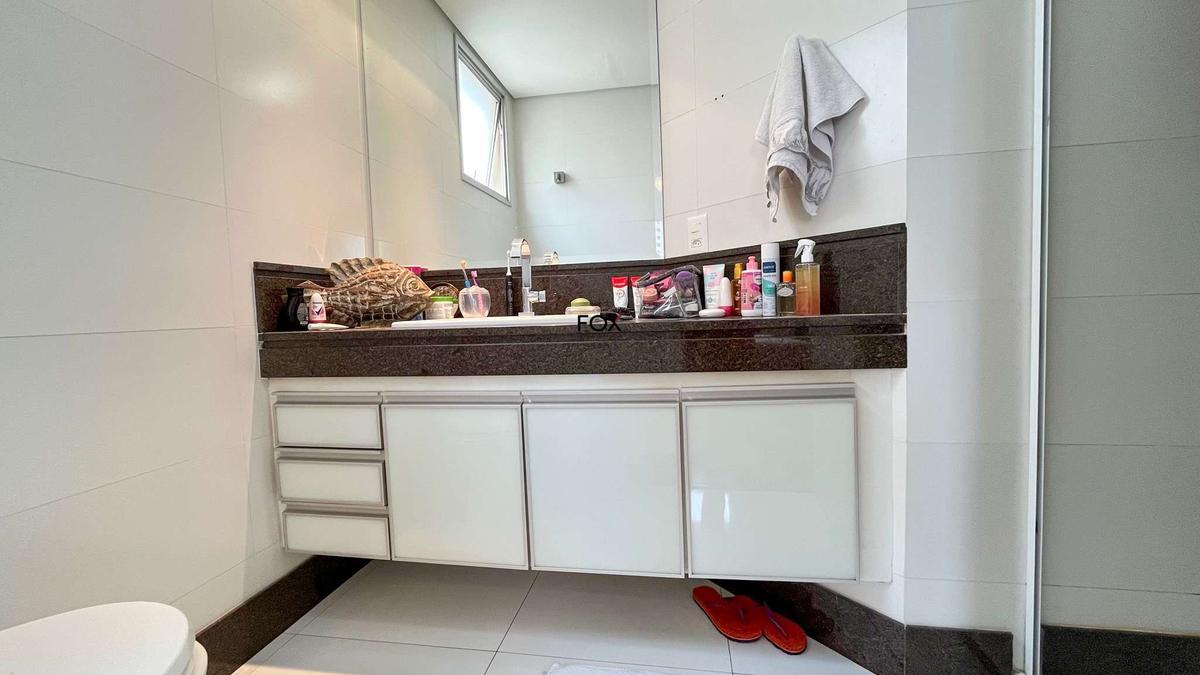 Apartamento, Sion, 4 Quartos, 2 Vagas, 1 Suíte