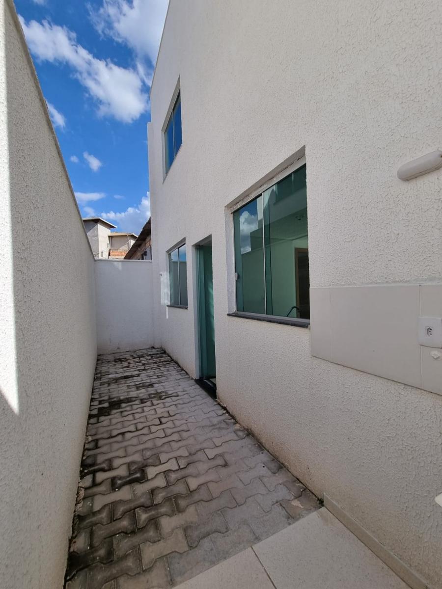 Casa, Masterville, 3 Quartos, 1 Vaga