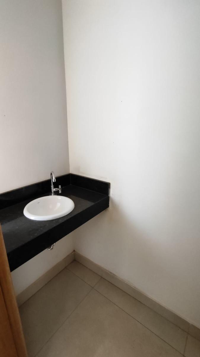 Casa, Vale das Orquídeas, 3 Quartos, 2 Vagas, 1 Suíte