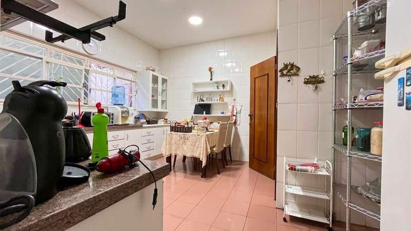 Casa, Santa Lúcia, 4 Quartos, 4 Vagas, 2 Suítes