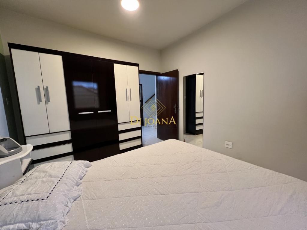 Casa, Ingá Alto, 4 Quartos, 4 Vagas, 2 Suítes