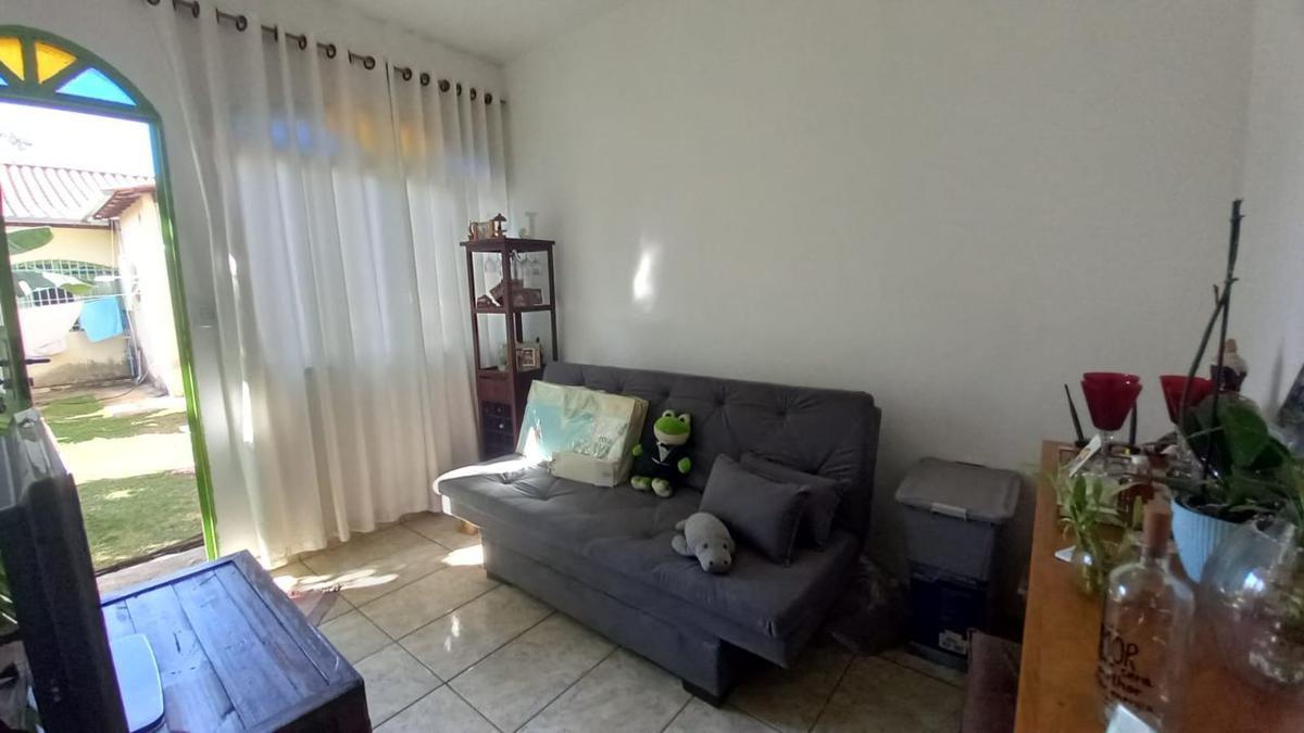 Casa, Santa Rosa, 3 Quartos, 2 Vagas, 1 Suíte