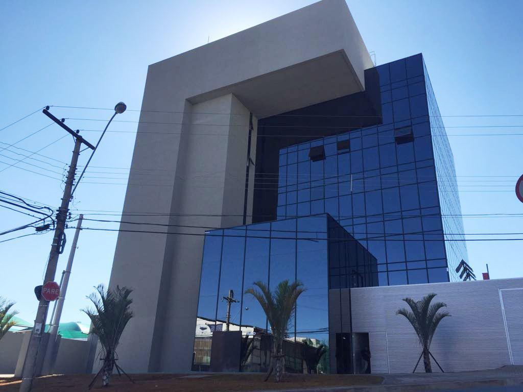 Andar, Estoril, 0 Quarto, 10 Vagas