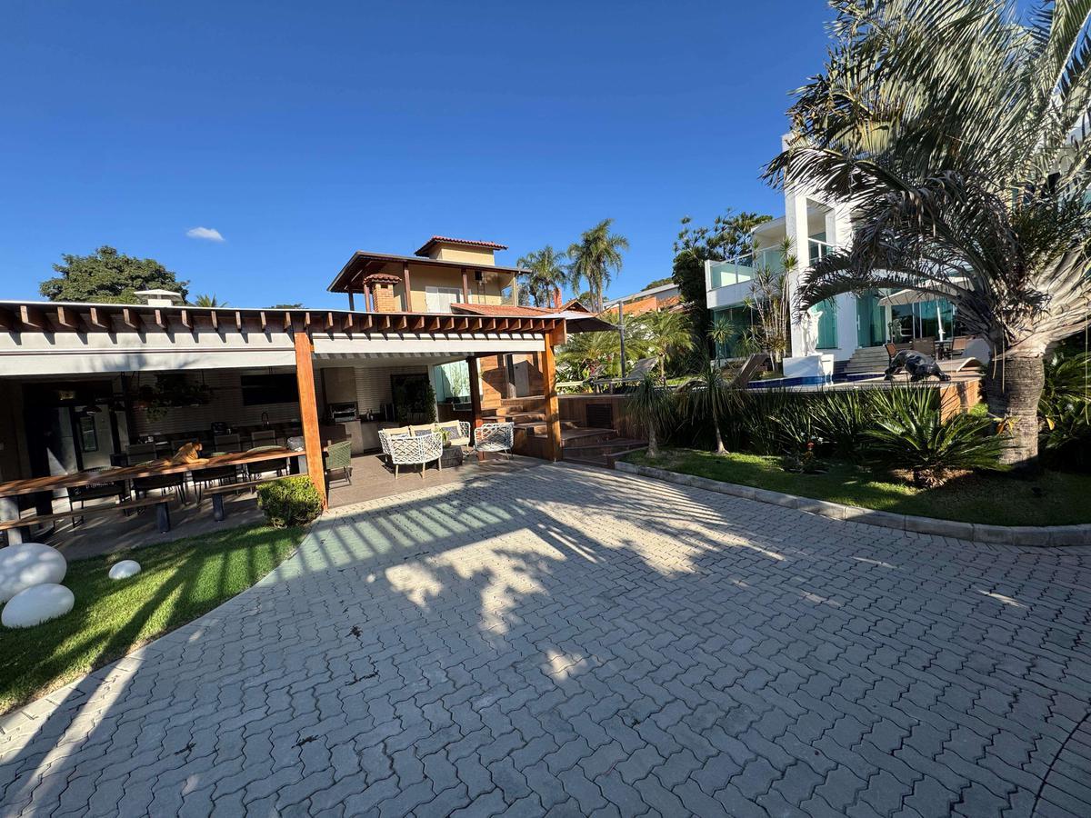 Casa, Bandeirantes (pampulha), 4 Quartos, 6 Vagas, 3 Suítes