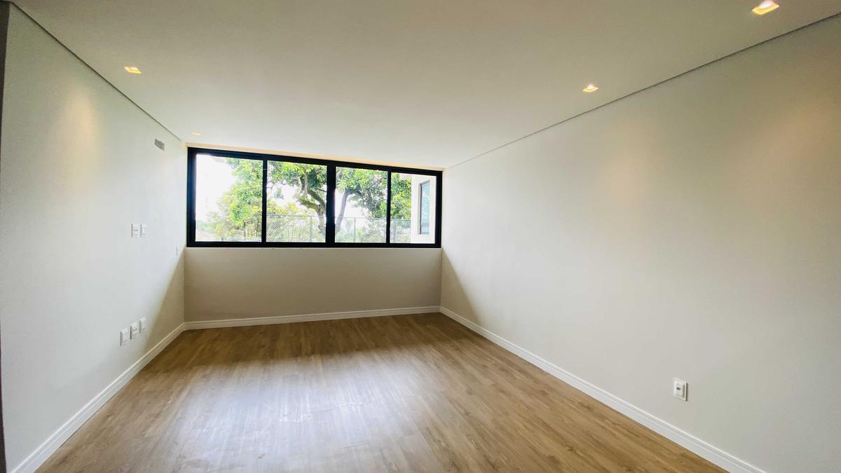 Casa, Bandeirantes (pampulha), 4 Quartos, 10 Vagas, 4 Suítes