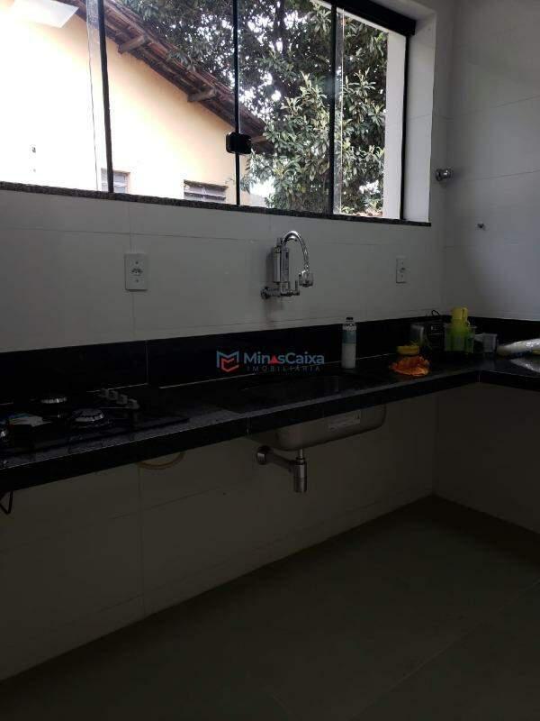 Casa, Funcionários, 1 Quarto, 6 Vagas