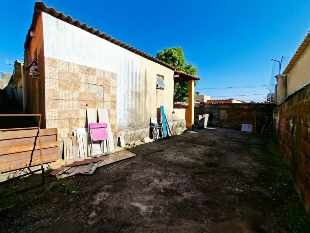 Casa, Araguaia, 4 Quartos, 3 Vagas, 1 Suíte