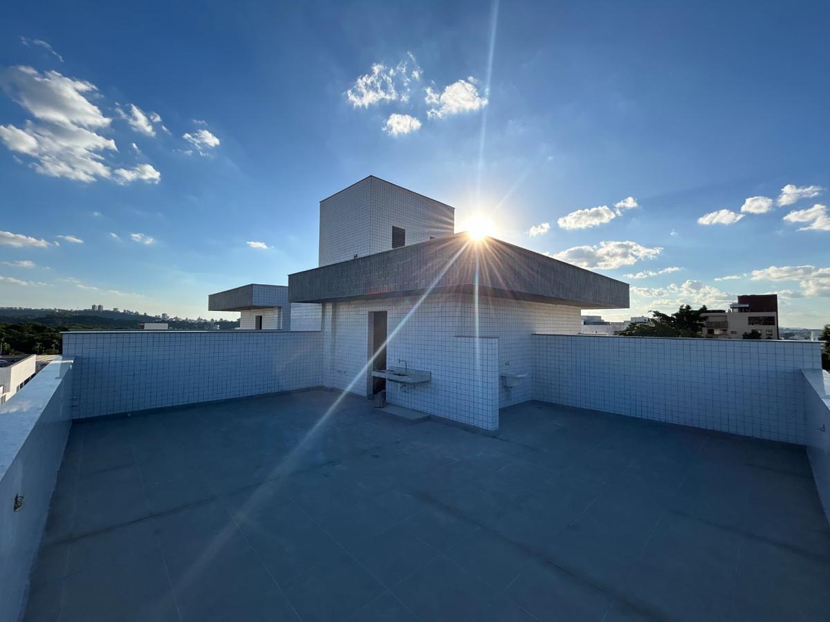 Cobertura, Liberdade, 3 Quartos, 2 Vagas, 1 Suíte