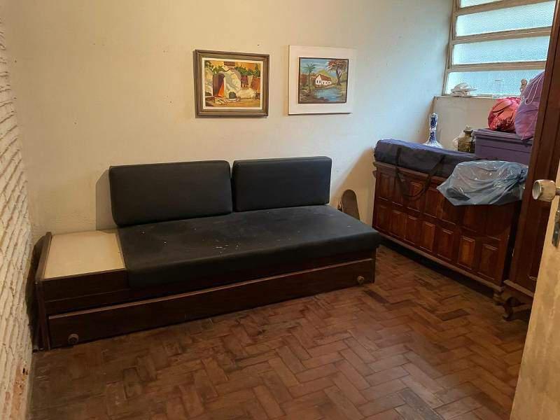 Casa, Cidade Nova, 4 Quartos, 2 Vagas, 1 Suíte