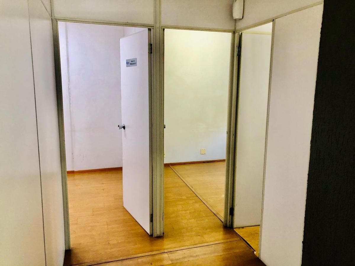 Sala, Lourdes, 0 Quarto, 1 Vaga