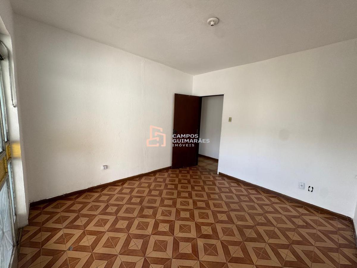 Casa, Tirol, 2 Quartos, 4 Vagas, 1 Suíte