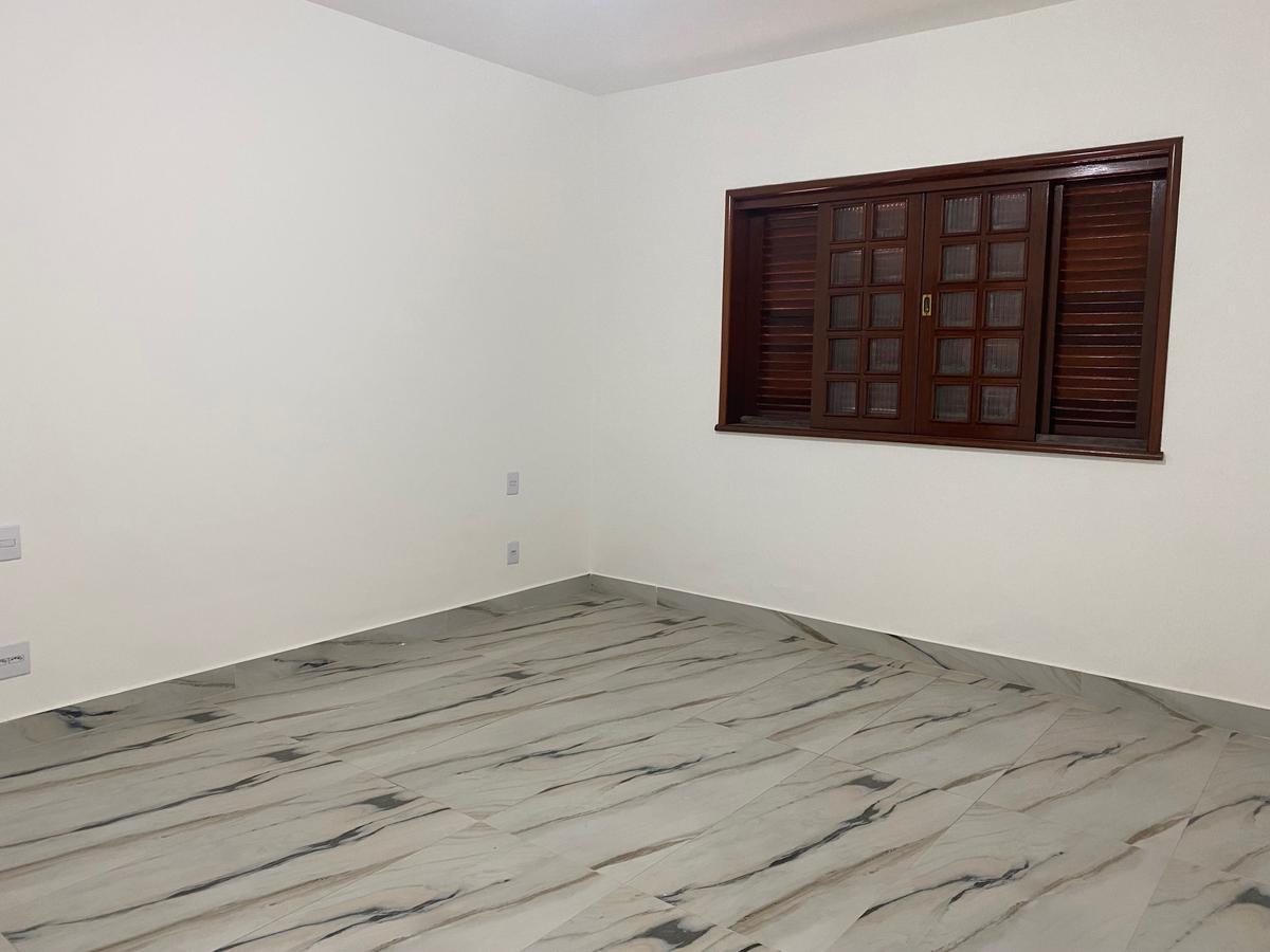 Casa, Castelo, 4 Quartos, 4 Vagas, 3 Suítes