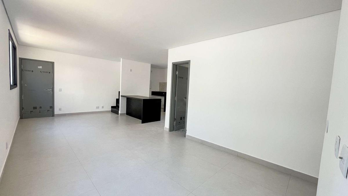 Cobertura, Prado, 3 Quartos, 2 Vagas, 3 Suítes