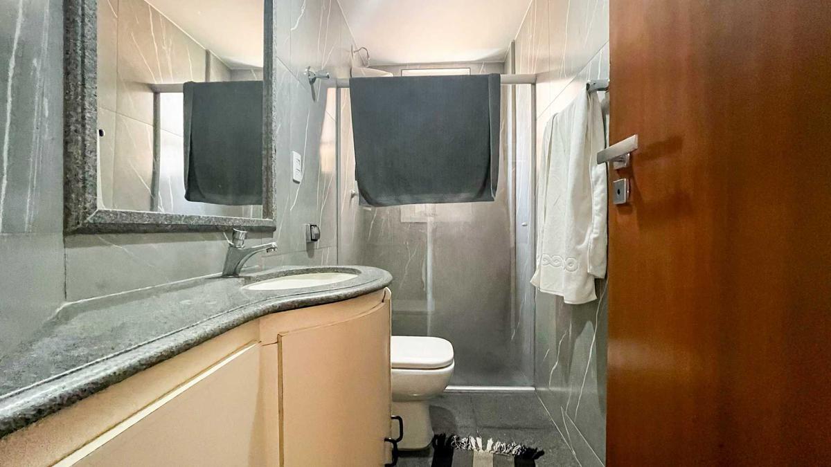 Apartamento, Luxemburgo, 4 Quartos, 3 Vagas, 1 Suíte