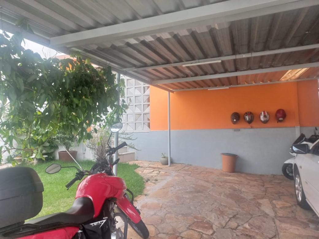 Casa Comercial, Jardim América, 1 Quarto, 1 Vaga