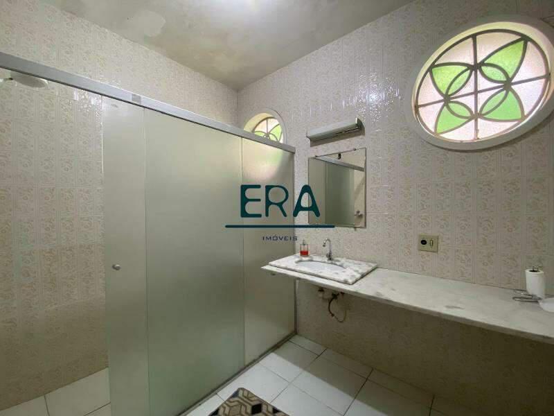 Casa, Sion, 4 Quartos, 6 Vagas, 1 Suíte