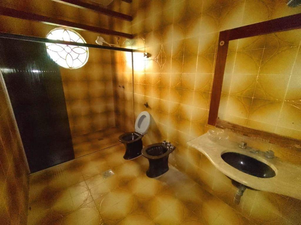 Casa, Palmeiras, 5 Quartos, 3 Vagas, 1 Suíte