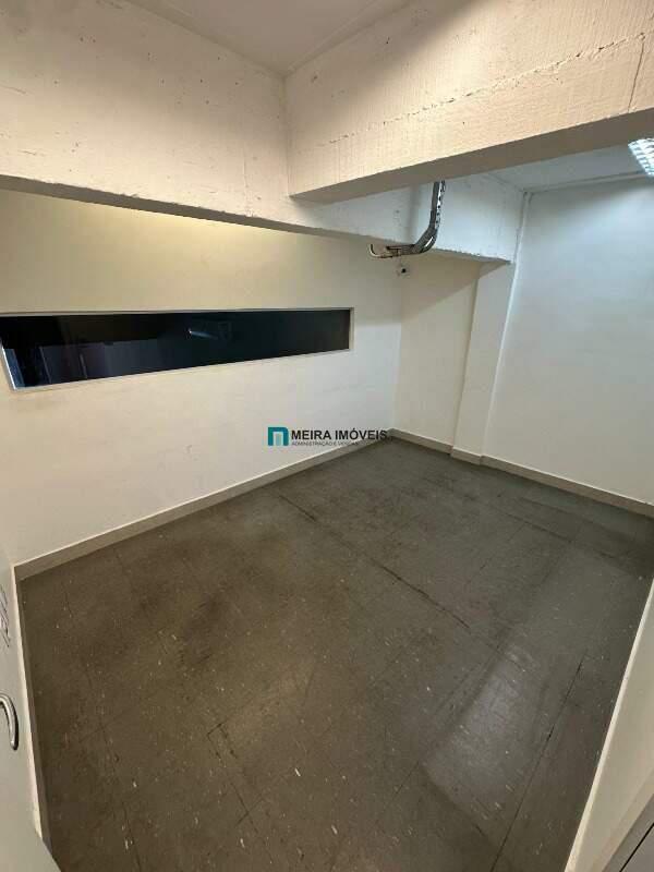 Galpão, Venda Nova, 0 Quarto, 15 Vagas