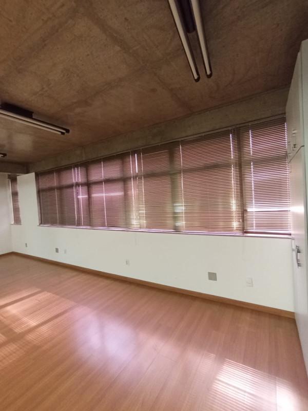 Sala, Centro, 0 Quarto, 0 Vaga