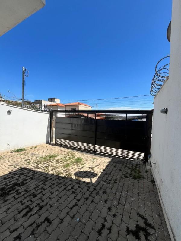 Casa, Masterville, 3 Quartos, 2 Vagas