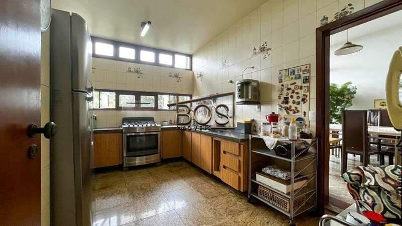 Casa, São Lucas, 4 Quartos, 5 Vagas, 4 Suítes