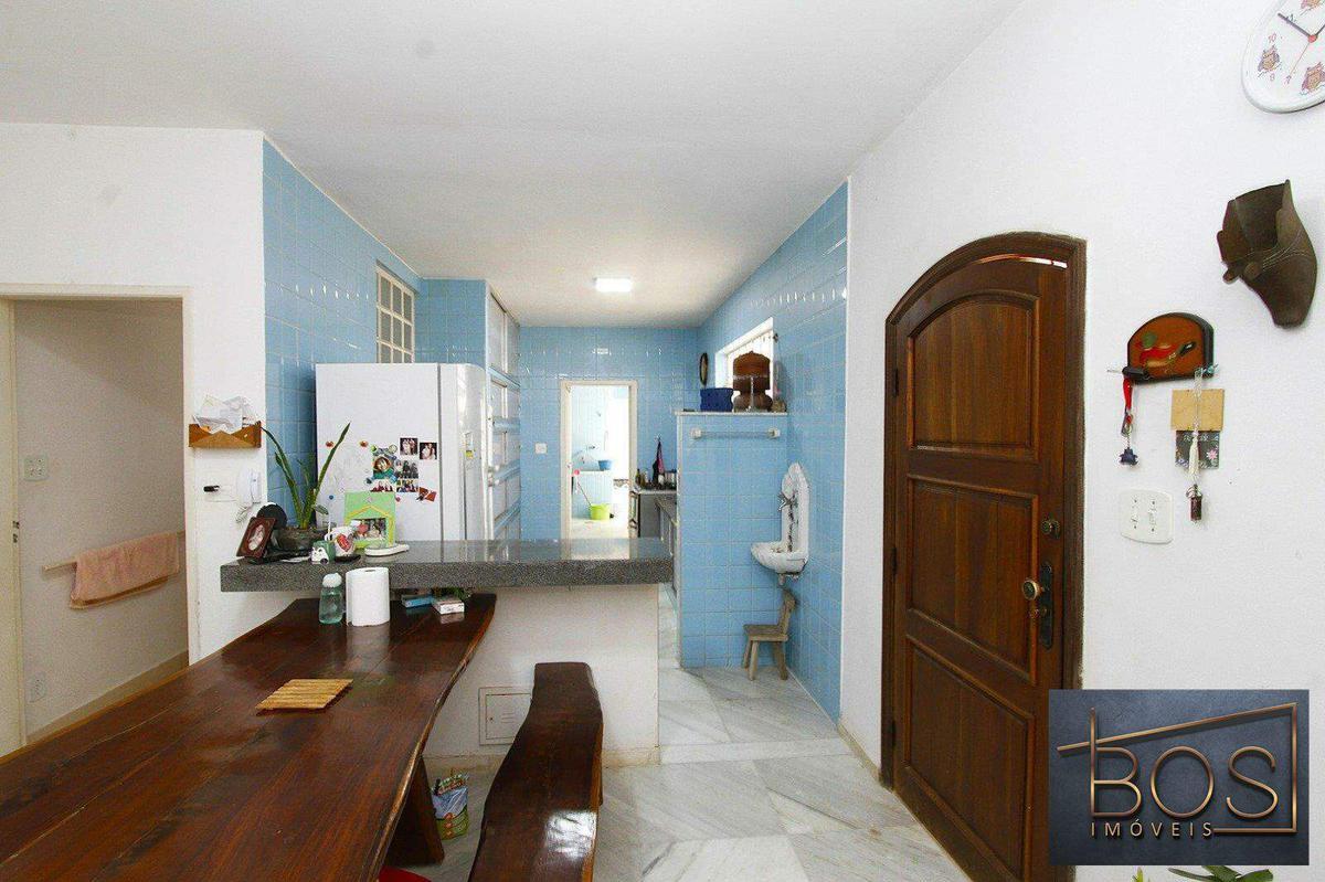 Casa, Santo Antônio, 5 Quartos, 4 Vagas, 2 Suítes