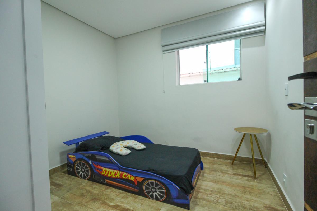 Casa, Novo Eldorado, 4 Quartos, 4 Vagas, 1 Suíte