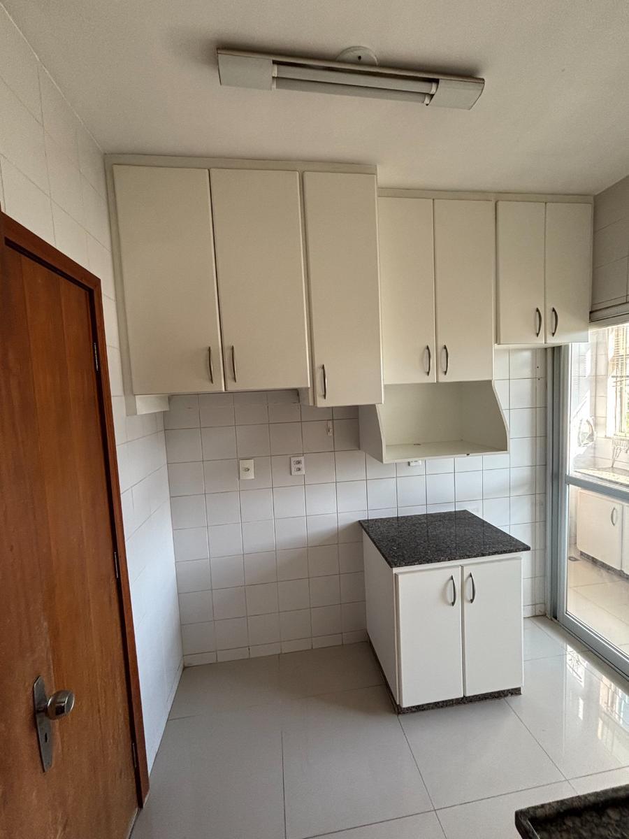 Apartamento, Luxemburgo, 3 Quartos, 1 Vaga, 1 Suíte