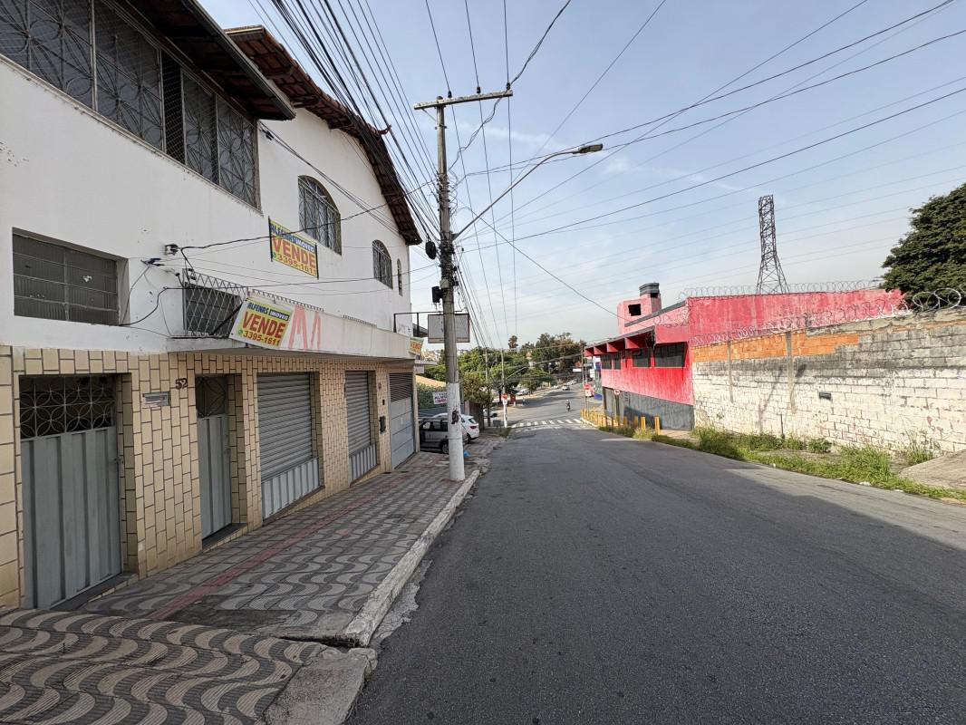 Casa, Inconfidentes, 4 Quartos, 2 Vagas, 1 Suíte