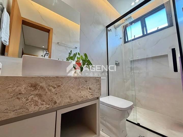 Casa, Portal do Sol, 4 Quartos, 0 Vaga, 4 Suítes